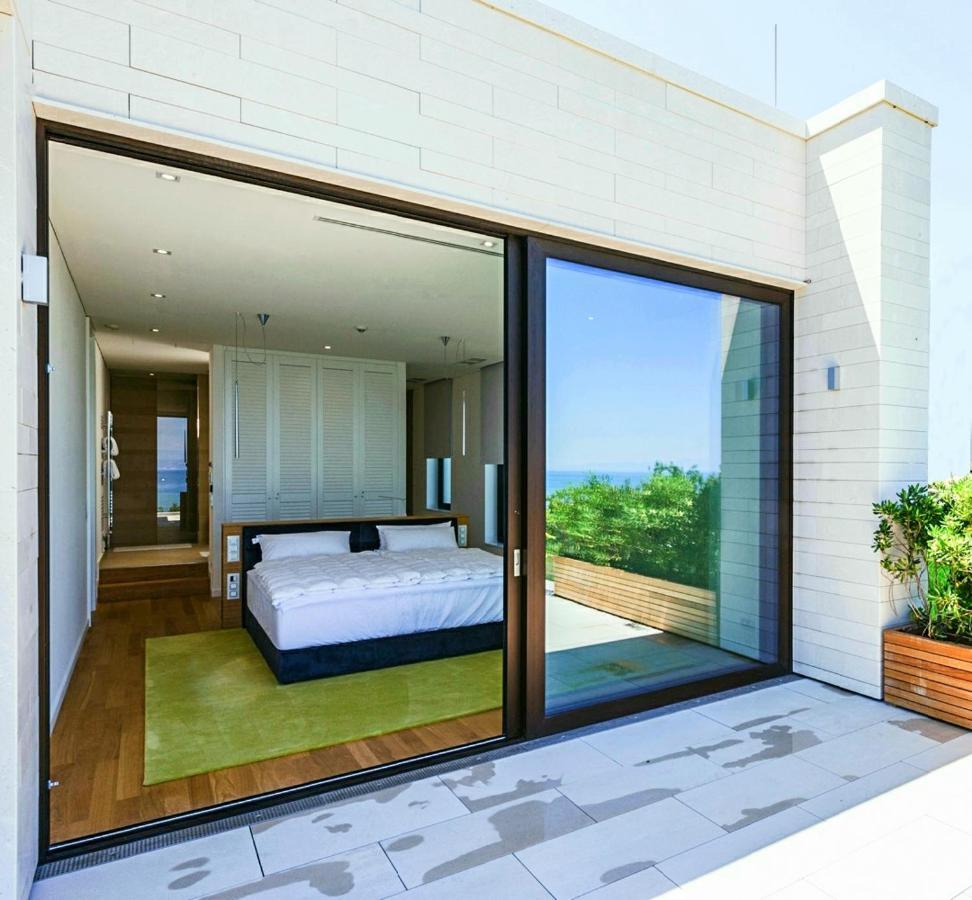 Privé Infinity Villa Durrës